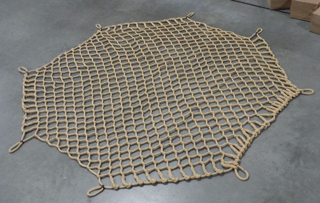 Get A Wholesale metal cargo net For Property Protection 